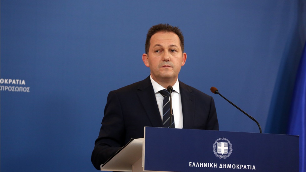 Ανοιχτό το ενδεχόμενο απαγόρευσης των πανηγυριών και λοιπών μαζικών...