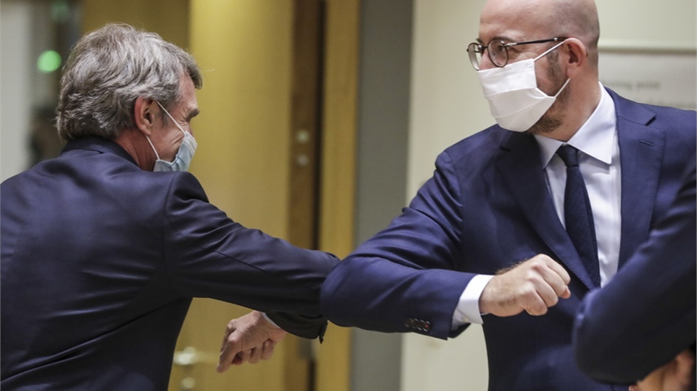 Με νέα πρόταση ο πρόεδρος του Ευρωπαικού Συμβουλίου στη Σύνοδο...