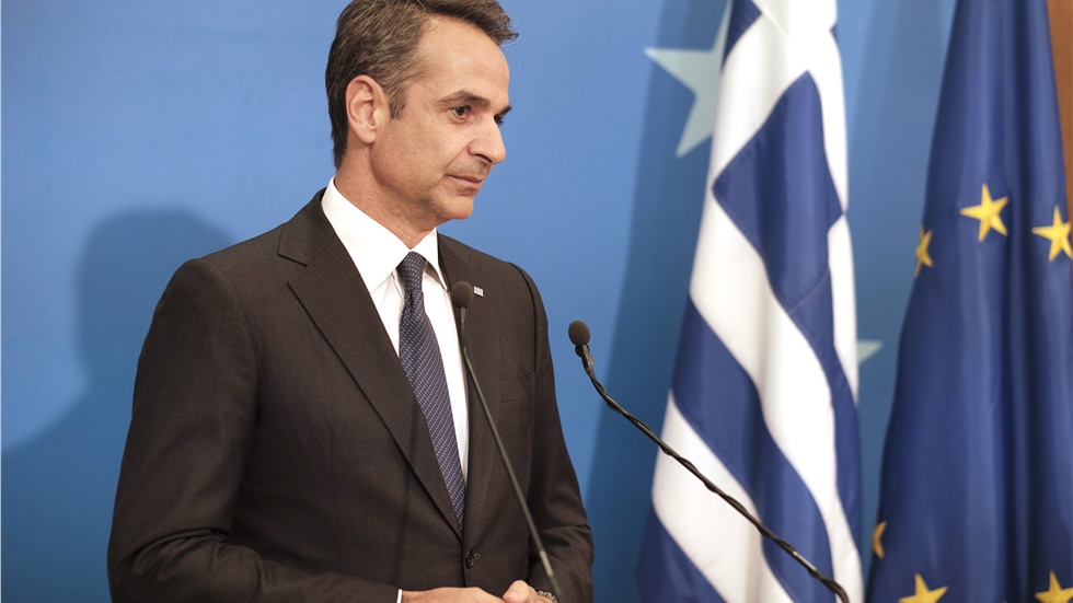 Ο πρωθυπουργός θα ενημερώσει αύριo τους πολιτικούς αρχηγούς για...