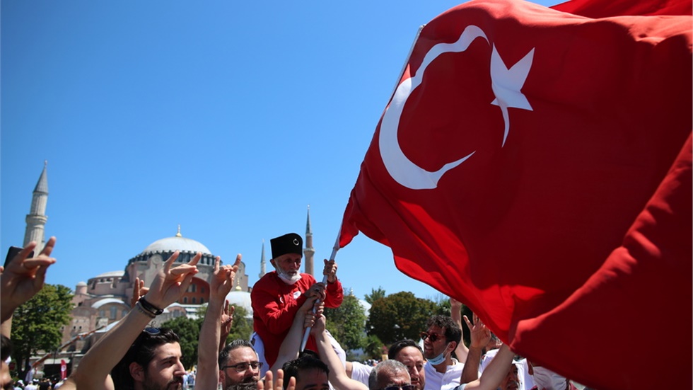 ΣΥΡΙΖΑ: «Εθνικιστική πρόκληση με βαθειά στοιχεία αυταρχισμού»...