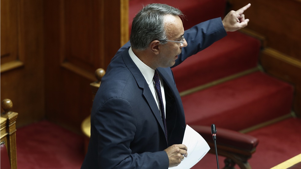 Βουλή: Αντιπαράθεση Χρ. Σταϊκούρα και Ευκ. Τσακαλώτου για την...