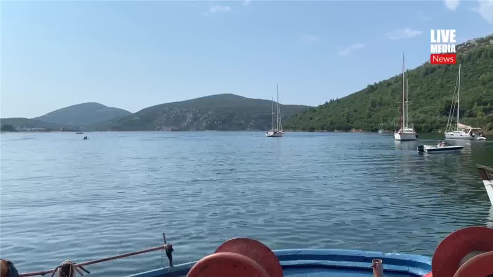 Πρωτομηνιά  στο Πόρτο Κουφό Χαλκιδικής  