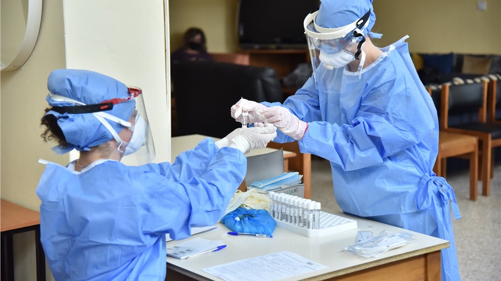 ΕΟΔΥ: 209 νέα κρούσματα και 3 επιπλέον θάνατοι από κορονοϊό το...