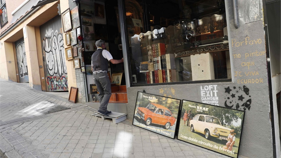 Ισπανία: «Μαύρος» Ιούλιος για την τουριστική κίνηση στη χώρα