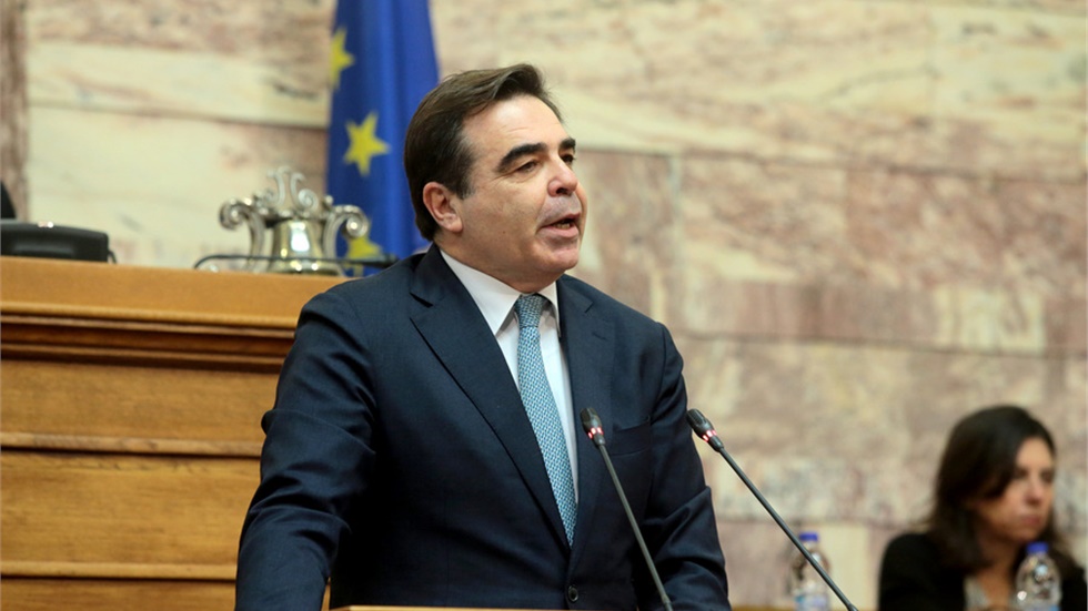 Στη Λέσβο ο Μαργαρίτης Σχοινάς	