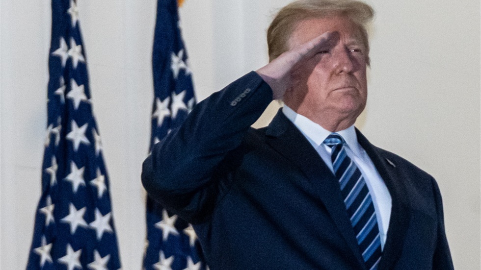 Ο Τραμπ επέστρεψε στον Λευκό Οίκο - «Μην φοβάστε», προέτρεψε...