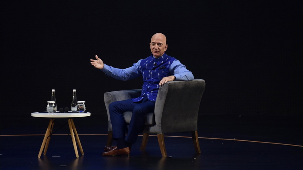 Σε νέα ύψη ο πλούτος των δισεκατομμυριούχων εν μέσω πανδημίας