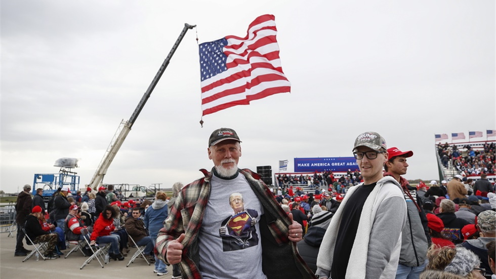 ΗΠΑ: Οι δέκα πολιτείες που θα κρίνουν το αποτέλεσμα των προεδρικών...