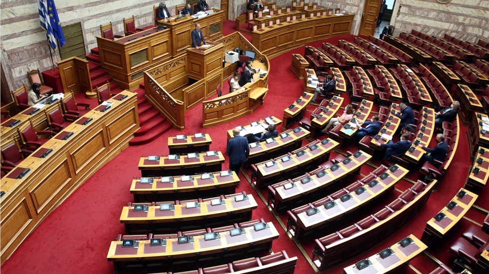 Τρίτο επιβεβαιωμένο κρούσμα κορονοϊού στη Βουλή - Σε εφαρμογή...