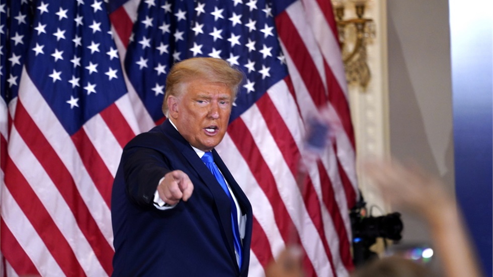 Εκλογές ΗΠΑ: Εταιρείες στοιχημάτων βλέπουν πλέον νίκη του Ντόναλντ...