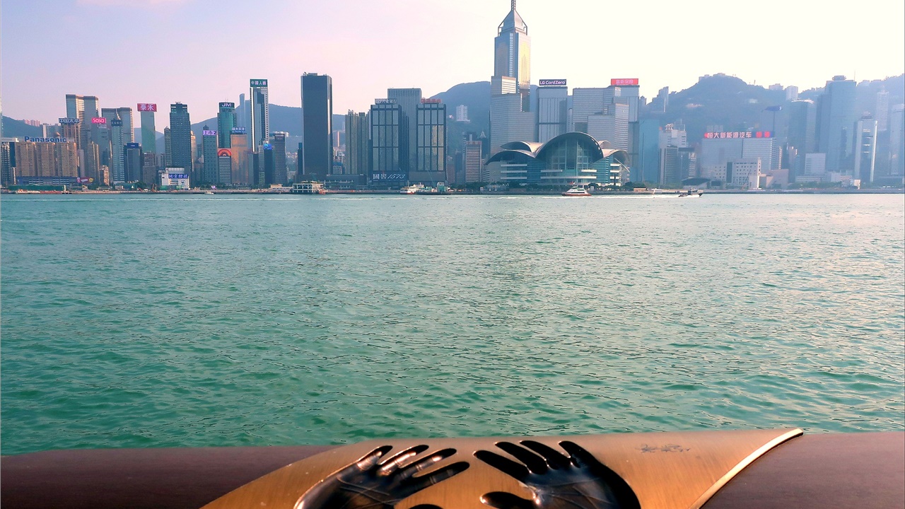 Χονγκ Κονγκ: Κλείνουν τα μπαρ και τα νυχτερινά κέντρα για τρίτη...