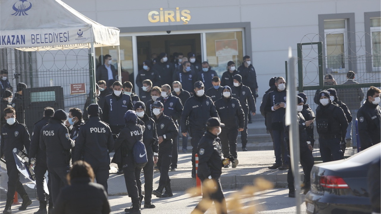 Τουρκία: Τριακόσιοι τριάντα επτά κατηγορούμενοι καταδικάσθηκαν...