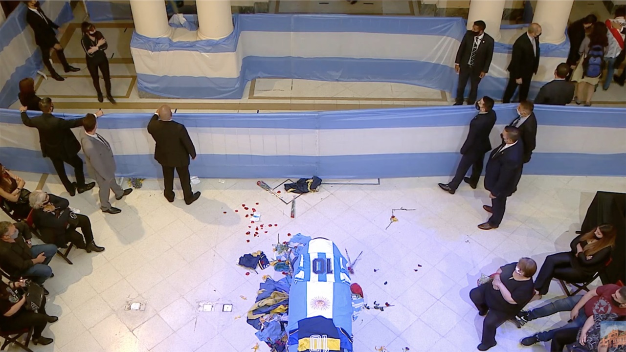 Δείτε ζωντανά: Το τελευταίο αντίο στον Ντιέγκο Μαραντόνα