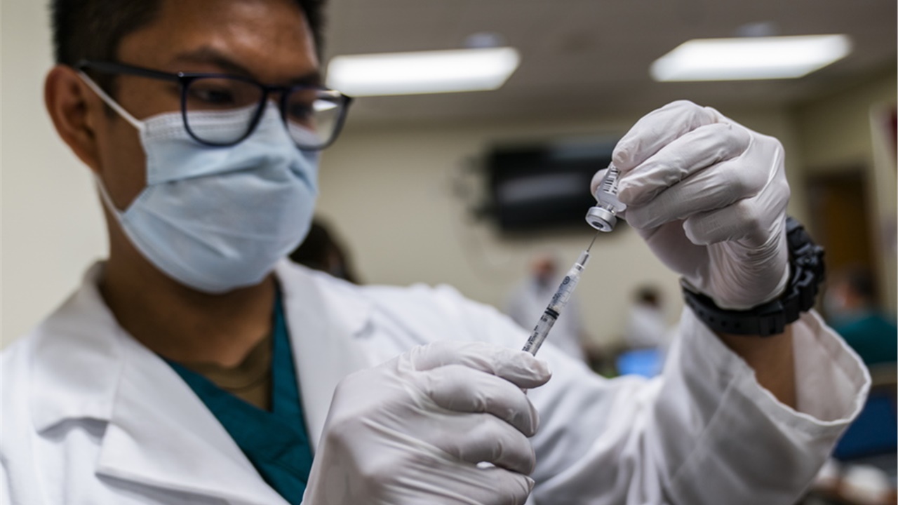 Κορωνοϊός: Κούρσα ενάντια στον χρόνο ο εμβολιασμός των Αμερικανών,...