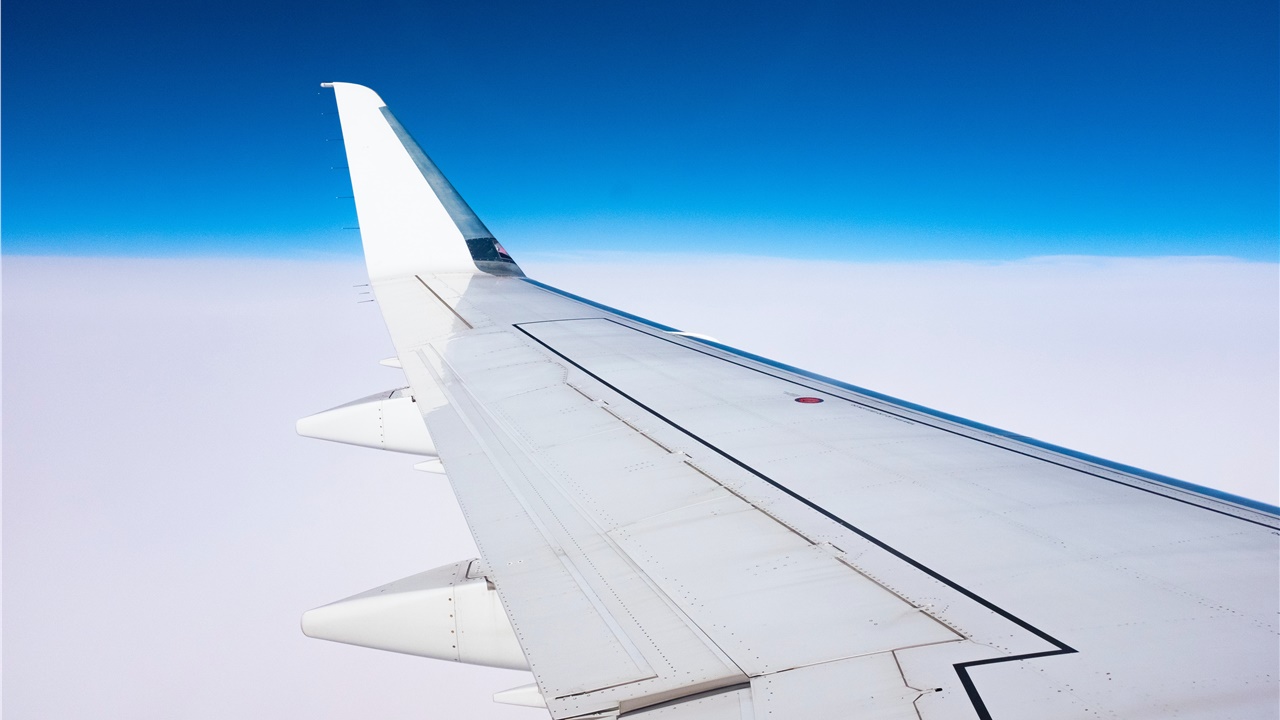 ΥΠΑ: Μόνο «ουσιώδεις» πτήσεις εσωτερικού έως τις 11/1