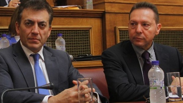 Τρόικα: Ομαδικές απολύσεις και κατάργηση 3ετιών στον ιδιωτικό...