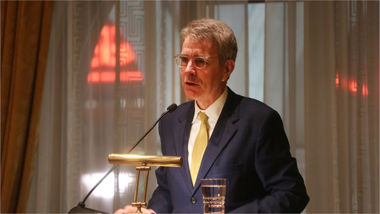 Ο πρέσβης Πάιατ ανακοίνωσε την καμπάνια των ΗΠΑ για τον εορτασμό...