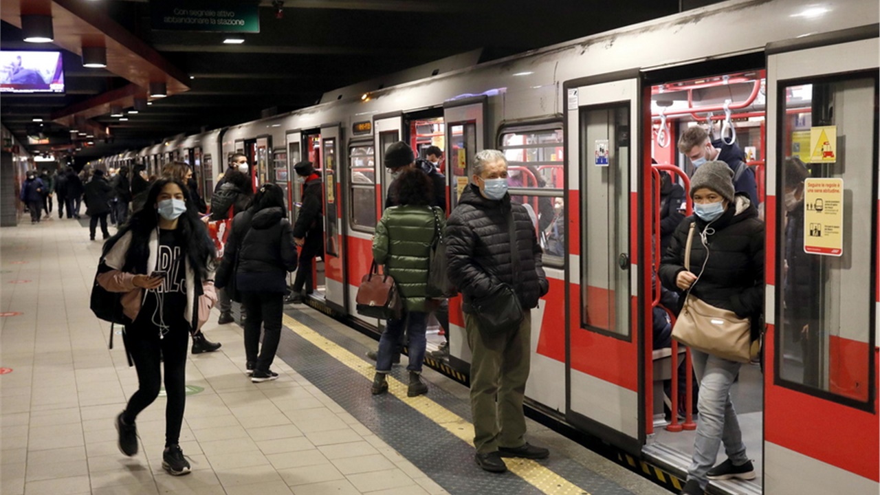 Η Ιταλία χαλαρώνει τους περιορισμούς, το Κολοσσαίο ανοίγει και πάλι για το κοινό