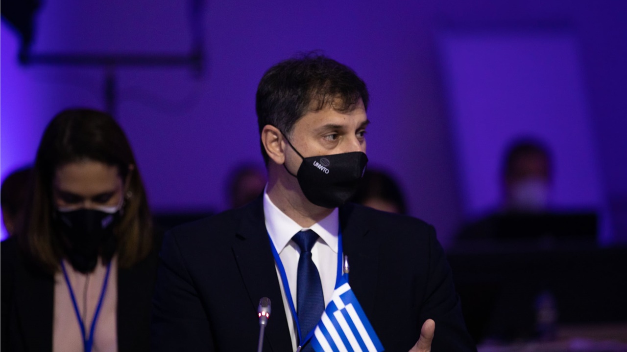 Χάρης Θεοχάρης στη 13η συνεδρίαση του Περιφερειακού Συμβουλίου...