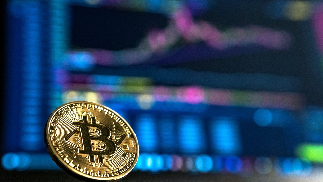 Bitcoin: Νέο υψηλό ρεκόρ με την τιμή του κοντά στα 50.000 δολάρια