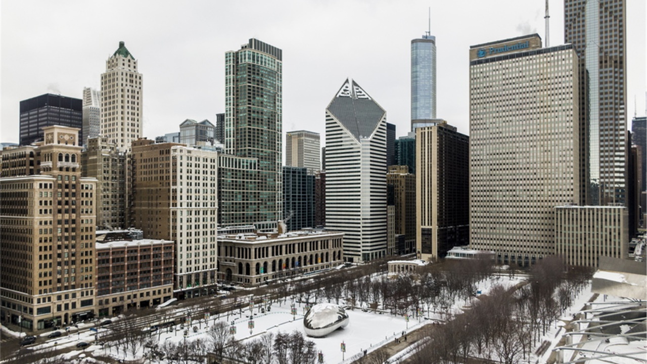 Κύμα ψύχους ιστορικών διαστάσεων και ανεμοστρόβιλοι πλήττουν...