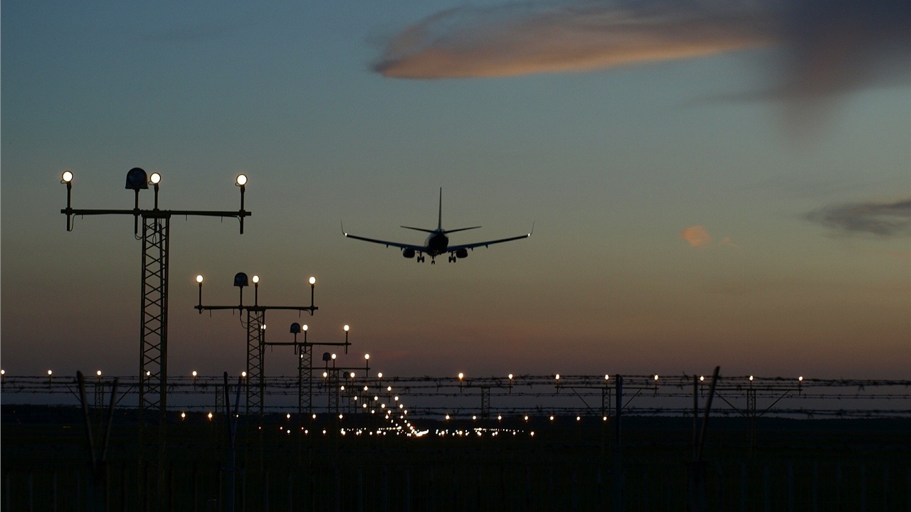 COVID-19 «Ταξιδιωτικό πάσο» σχεδιάζει να παρουσιάσει στα τέλη...