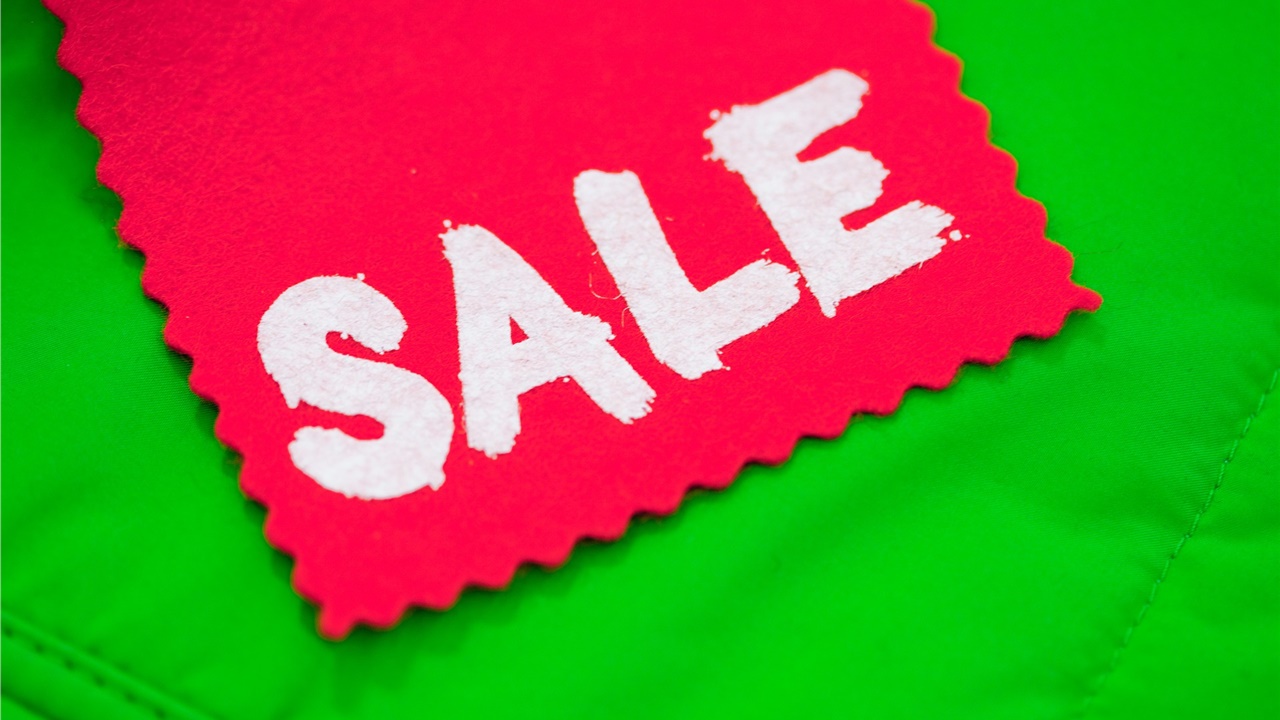 Παράταση στις εκπτώσεις έως τις 31 Μαρτίου 2021