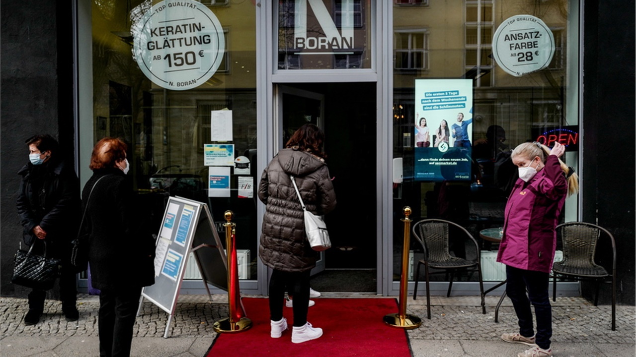 Γερμανία: Παράταση του lockdown μέχρι το τέλος Μαρτίου με εξαιρέσεις