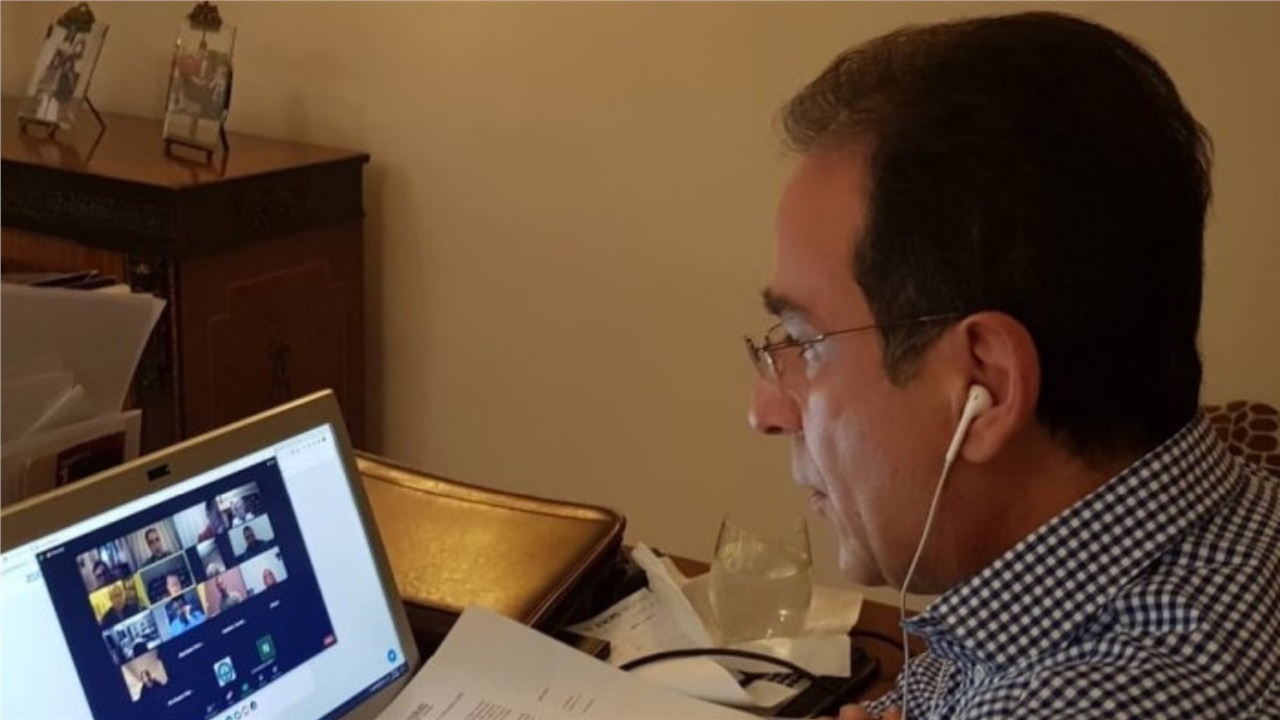 Τηλεκπαίδευση, μαζικά τεστ και αναθεώρηση των ωραρίων κυκλοφορίας...