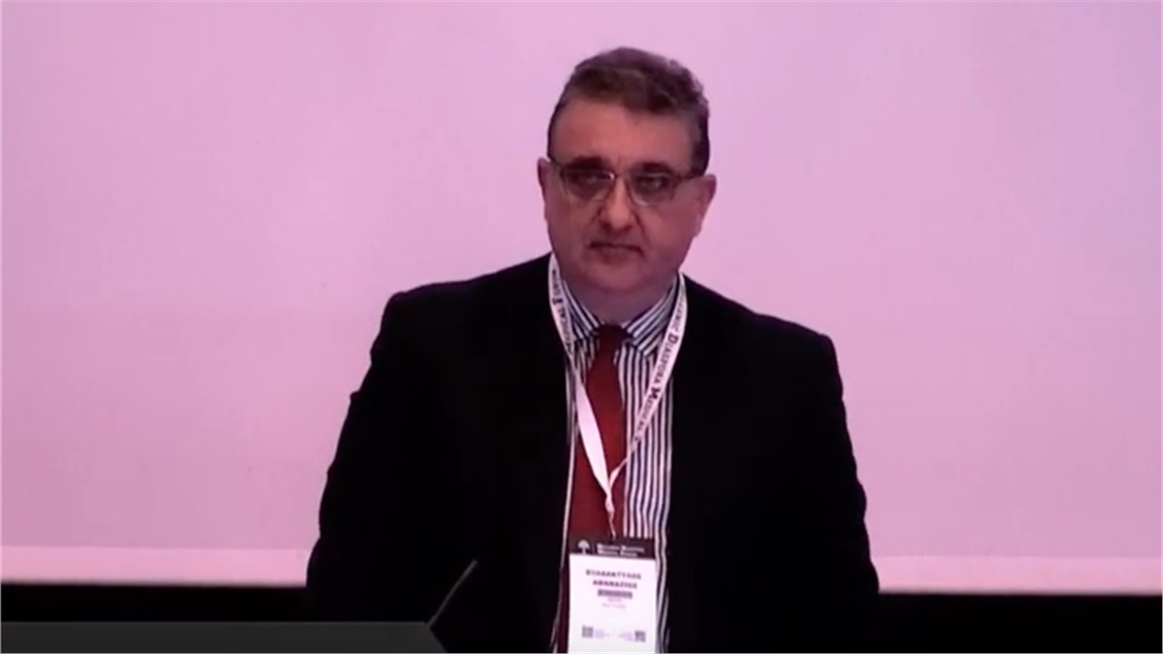 Δήλωση του Αθ. Εξαδάκτυλου για το ακαταδίωκτο των μελών της επιτροπής...