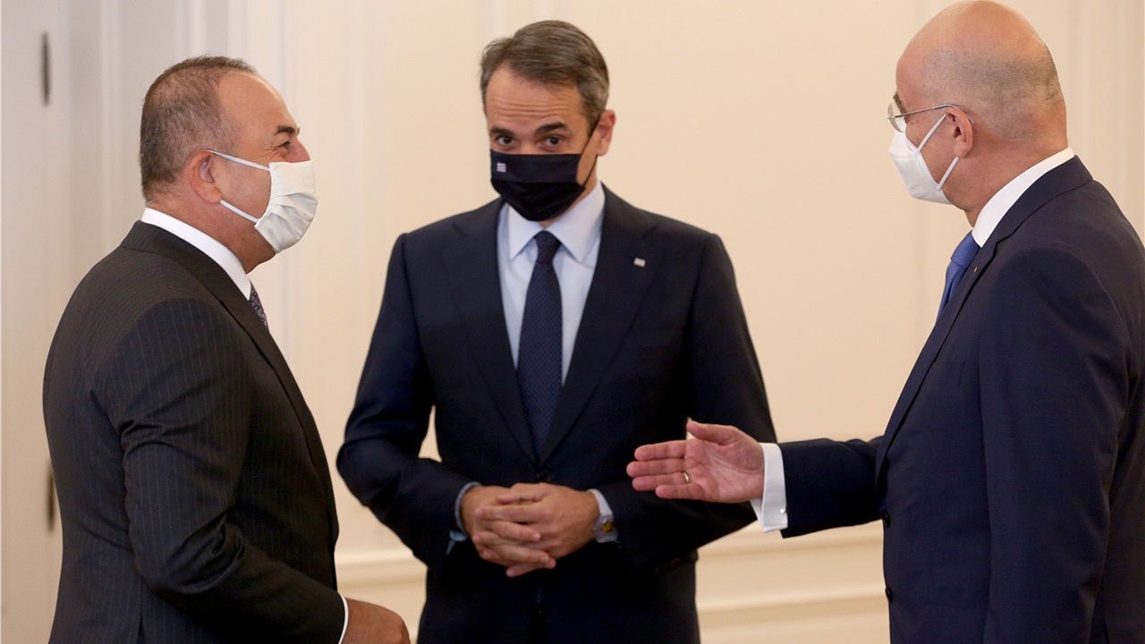 Συναντήσεις Κυρ. Μητσοτάκη και Ν. Δένδια με τον ΥΠΕΞ της Τουρκίας...