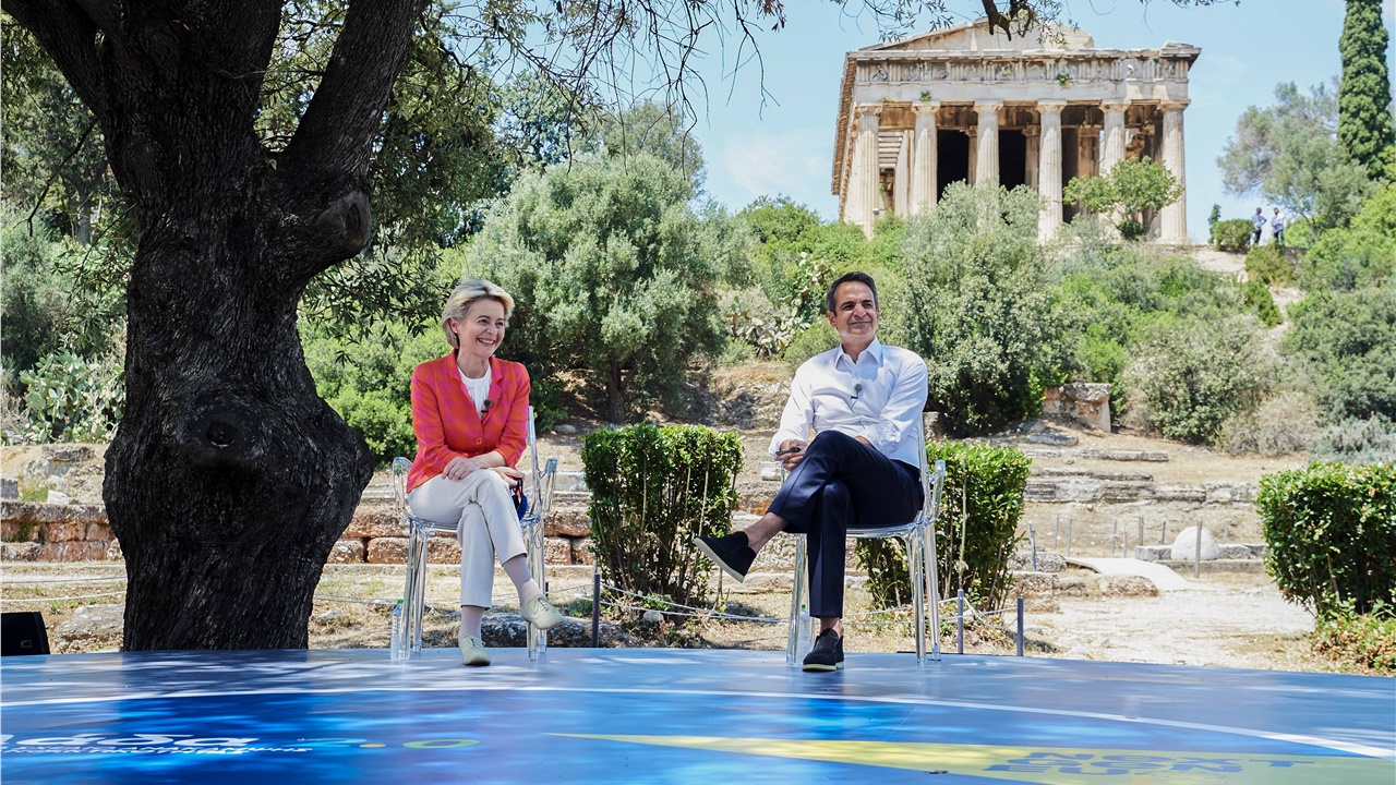 Ούρσουλα φον ντερ Λάιεν: Καλά νέα για την Ελλάδα-Tο Συμβούλιο...