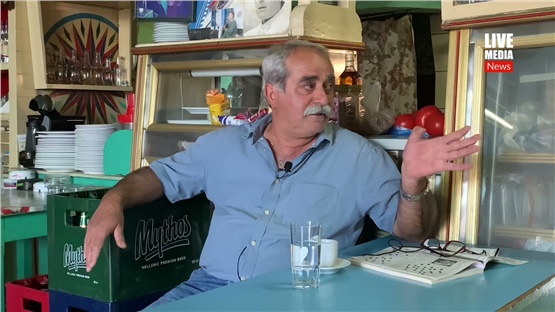 Στο παραδοσιακό καφενείο του Πρέκα στα Κατάπολα Αμοργού