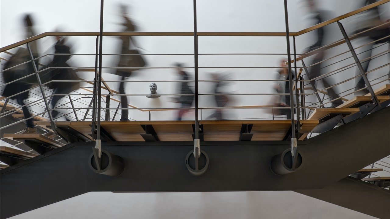 ΗΠΑ: Δικαστήριο δικαίωσε πανεπιστήμιο που ζητεί τον υποχρεωτικό...