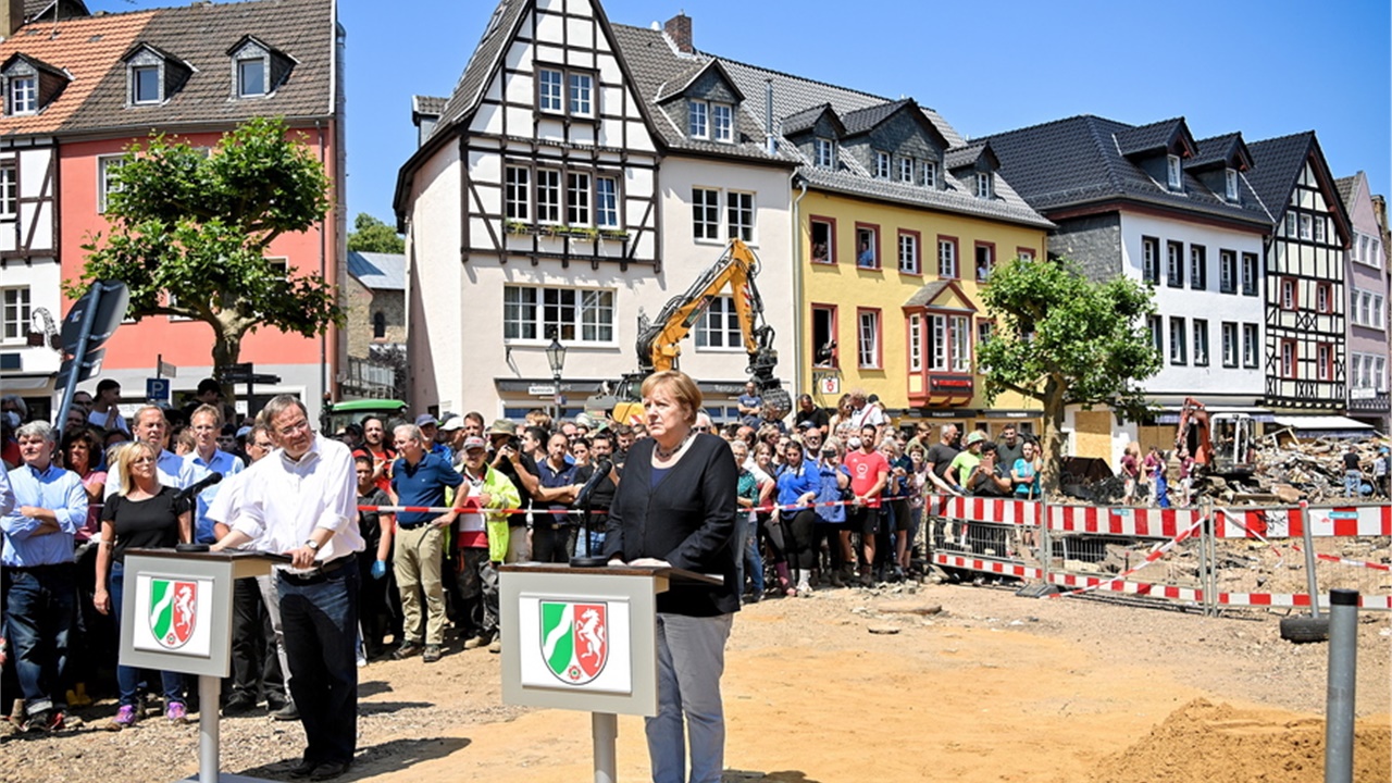 Γερμανία: Έκτακτη βοήθεια 400 εκατ. ευρώ για τους πληγέντες από...