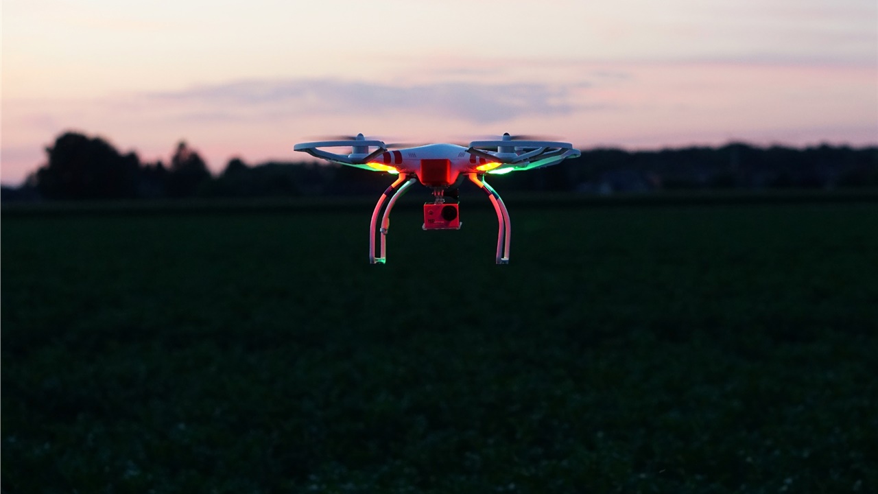 Θα μπορούσαν τα drones να αντικαταστήσουν τα σόου πυροτεχνημάτων;