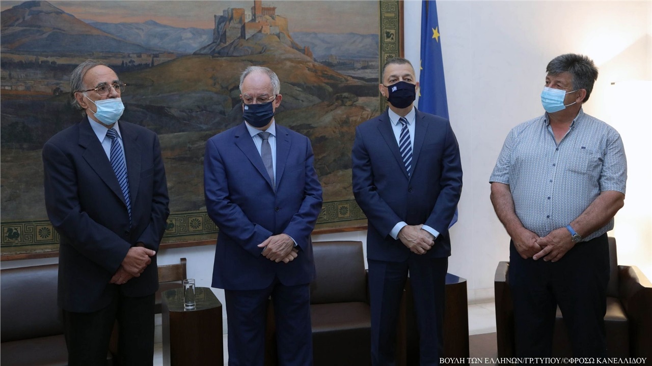 Tην ανέγερση Μνημείου Πεσόντων του Έπους 1940 στο Καλπάκι χρηματοδοτεί...