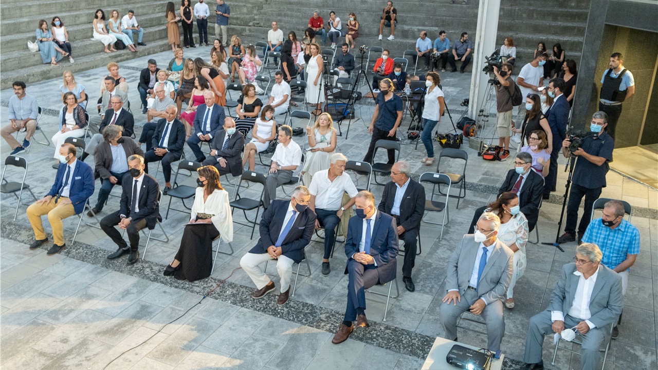 Βραβεία αριστείας ΑΠΘ 2021 - Πρώτο βραβείο στη Γ. Αγγελοπούλου...