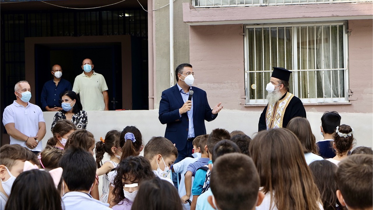 Ο Περιφερειάρχης Κεντρικής Μακεδονίας Απόστολος Τζιτζικώστας...