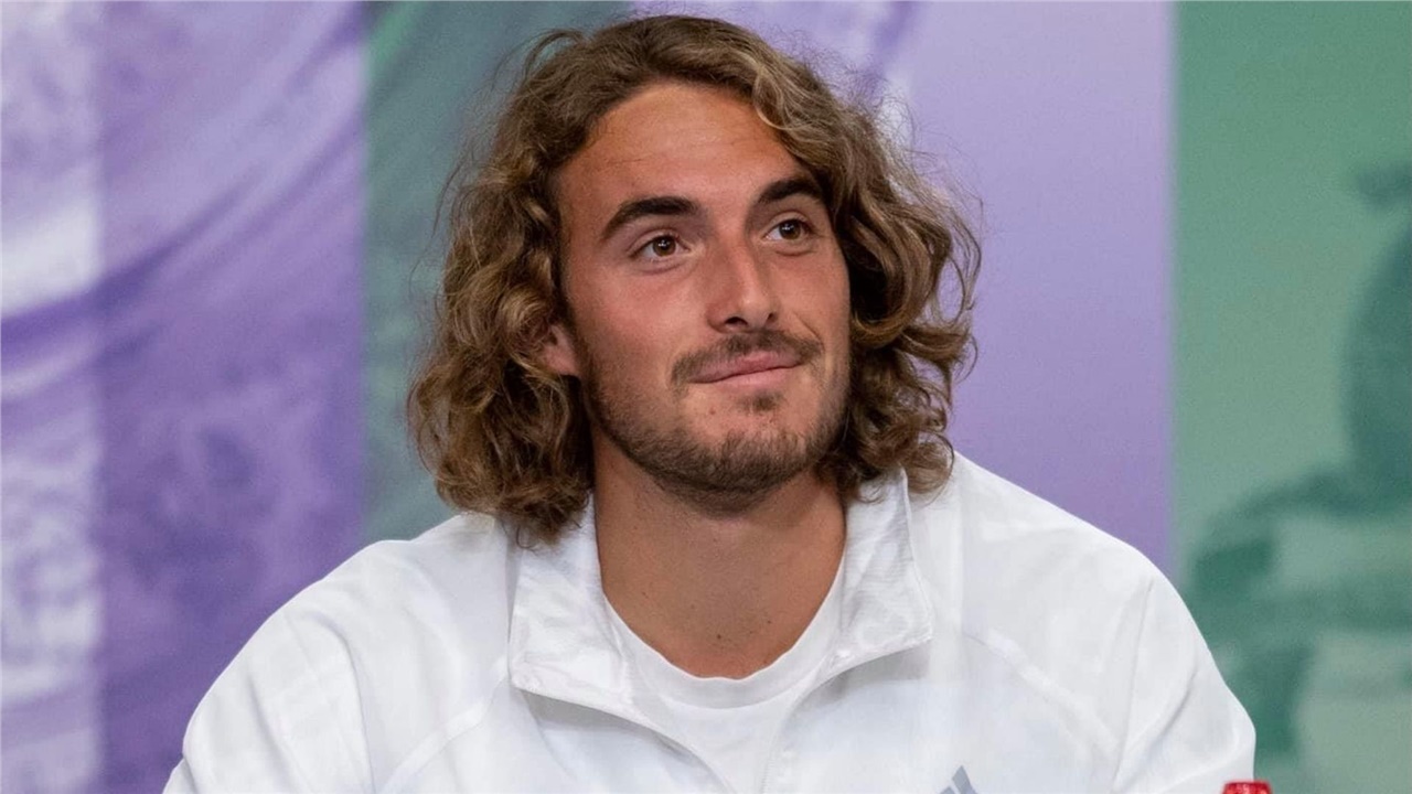 Στέφανος Τσιτσιπάς: Θα εμβολιαστώ φέτος για να έχω μια κανονική...