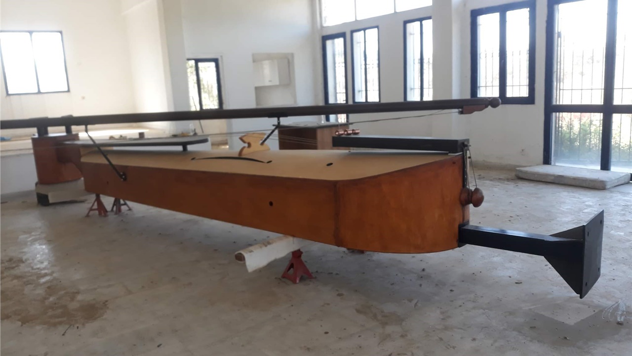 Πεντάβρυσο Εορδαίας: Εβδομηντάχρονος έφτιαξε την πιο μεγάλη ξύλινη...