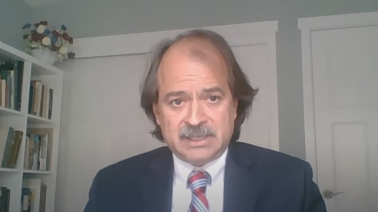 Γ. Ιωαννίδης: Στην Ελλάδα ο κορονοϊός έχει πάρει παράταση λόγω...