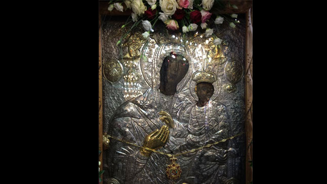 Η γιορτή της Παναγίας της Ζωοδόχου Πηγής Ζωοδόχου και των 100...