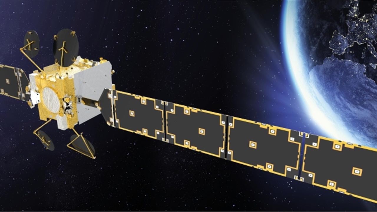 Διάστημα: Η Γαλλία εκτόξευσε έναν εξελιγμένο στρατιωτικό δορυφόρο