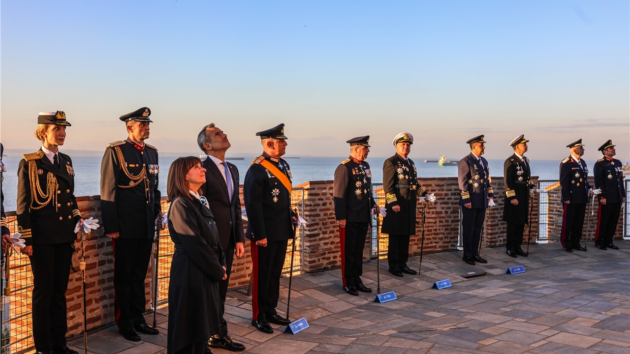 Θεσσαλονίκη: Στην τελετή έπαρσης της σημαίας στον Λευκό Πύργο...