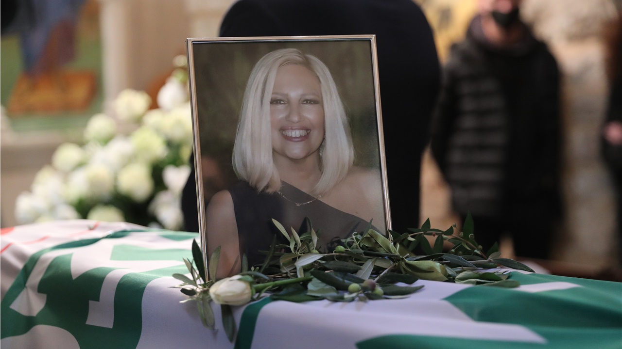 Ύστατο αντίο στη Φώφη Γεννηματά - Ζωντανή σύνδεση με τη Μητρόπολη...