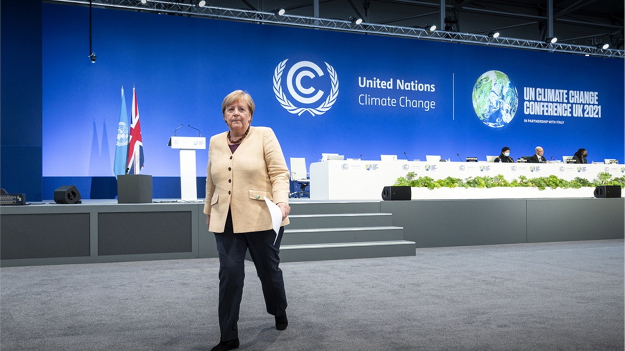 Αυστηρούς περιορισμούς για τους ανεμβολίαστους θα ανακοινώσει...