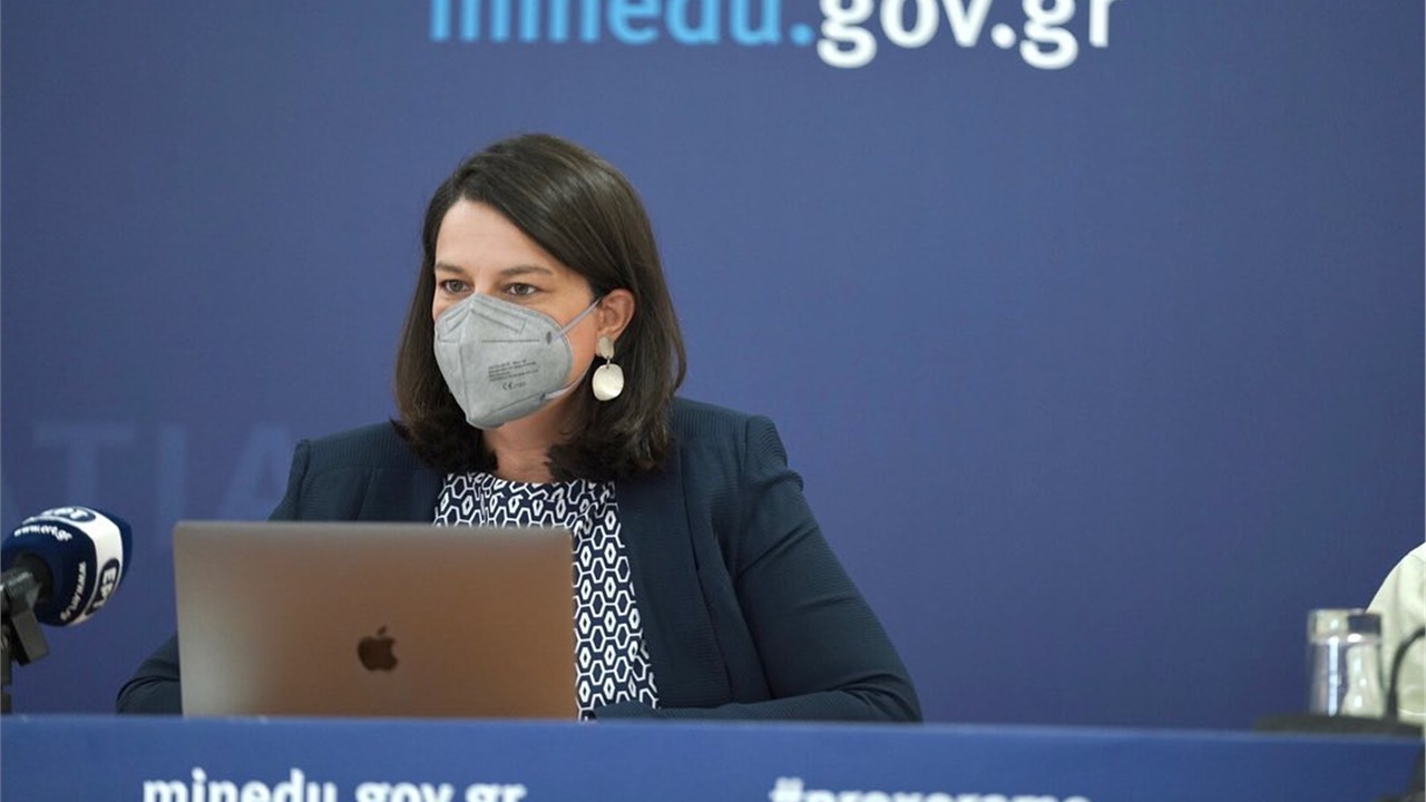 Ν. Κεραμέως: Καμία απολύτως συζήτηση για αναστολή λειτουργίας...