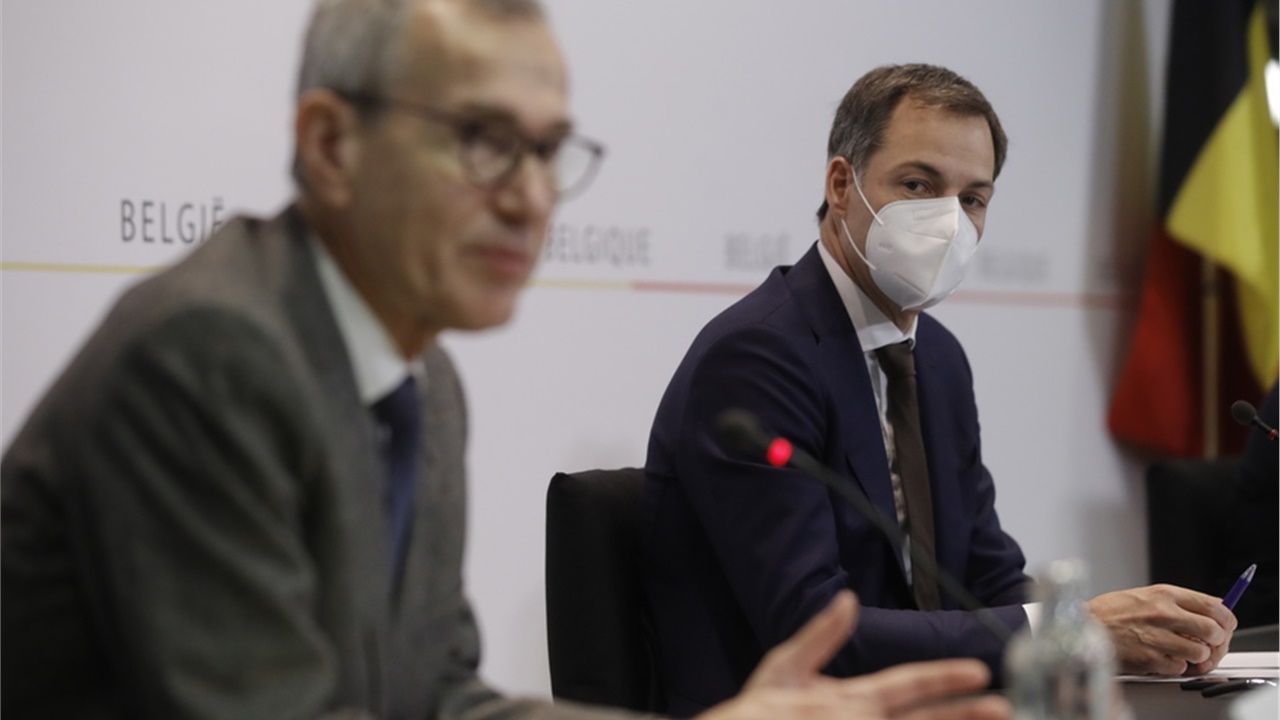 Βέλγιο: Νέα αυστηρότερα μέτρα για τον περιορισμό της εξάπλωσης...