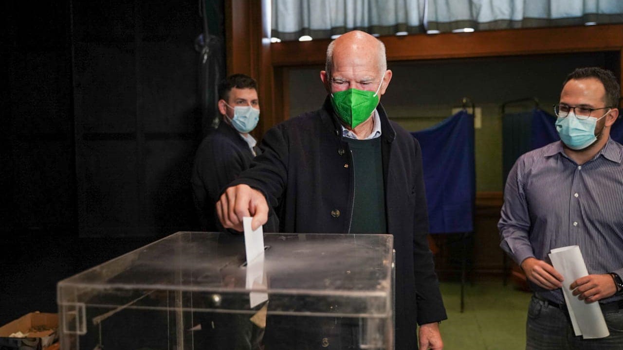 Γιώργος Παπανδρέου: Την άλλη Κυριακή οι πολίτες αποφασίζουν την...